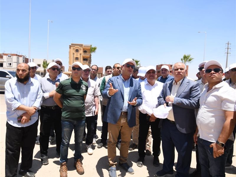 وزير الإسكان