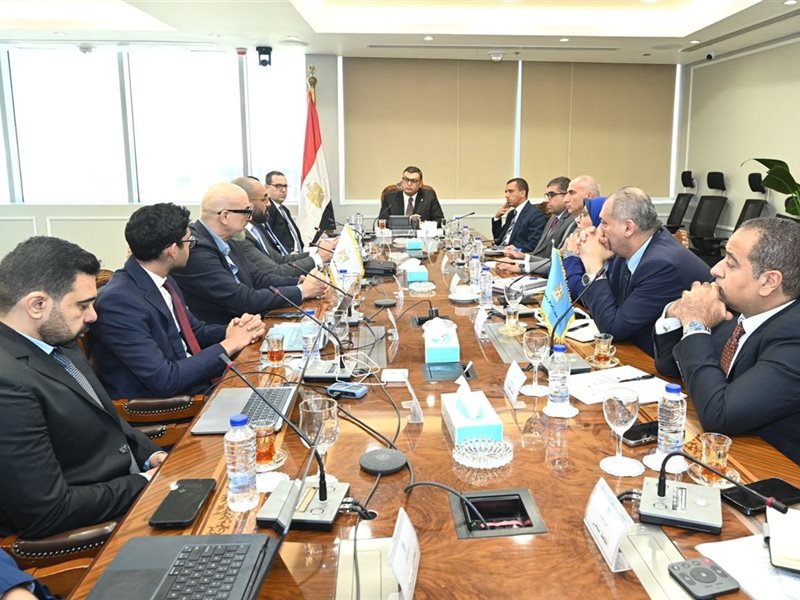 اجتماع وزير الإسكان