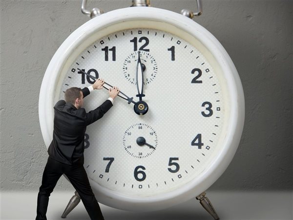 ما موعد انتهاء التوقيت الصيفي 2025 في مصر وبدء التوقيت الشتوي؟