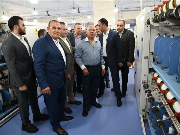 وزير الصناعة يوافق على إنشاء مصنع جديد لإنتاج صاج السيارات والأجهزة المنزلية بالعاشر من رمضان