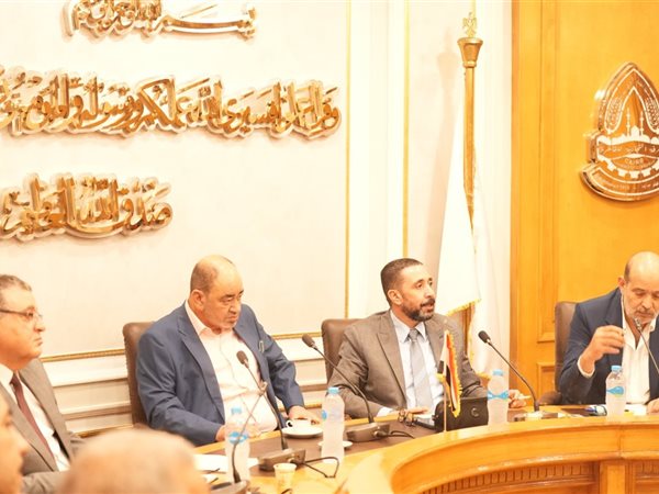 رئيس شعبة المستلزمات الطبية يعلن انفراجة بأزمة ديون الشركات لدى الشراء الموحد