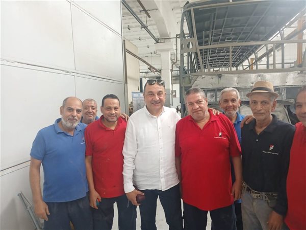 وزير قطاع الأعمال يزور النصر للسيارات ويتابع مصانع الأتوبيسات وخطط التطوير