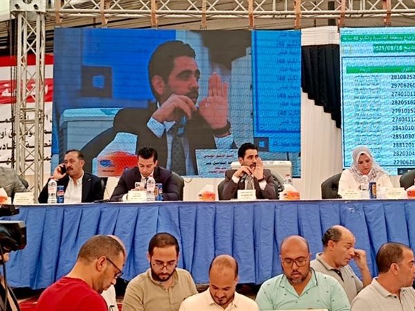 وزير الإسكان: الانتهاء من القرعة 16 لتوفيق أوضاع المواطنين بالعبور الجديدة