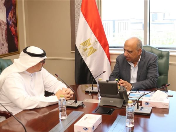 وزير الكهرباء يبحث مع 