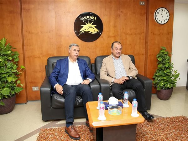 وزير قطاع الأعمال ومحافظ الإسكندرية يتفقدان منطقة المعمورة لبحث التطوير