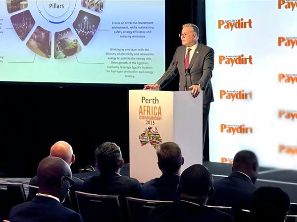 وزير البترول يستعرض جهود مصر لجذب استثمارات التعدين في مؤتمر بيرث