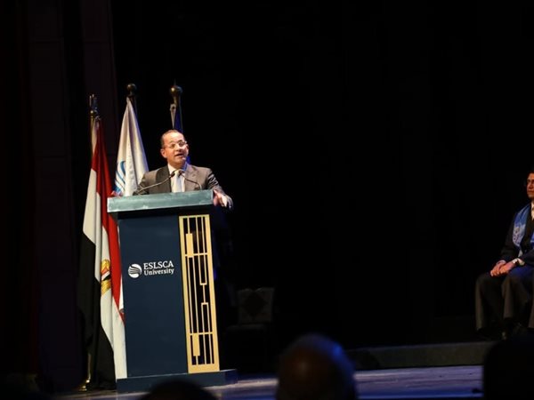  وزيرا التعليم العالي والمالية يشهدان حفل تخريج دفعة جديدة من جامعة أسلسكا