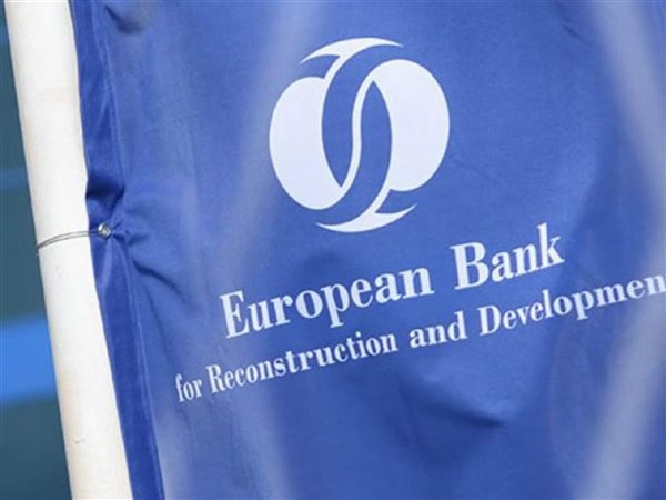البنك الأوروبي لإعادة الإعمار والتنمية يمول زرعة رياح في رأس غارب بقيمة 74.1 مليون دولار