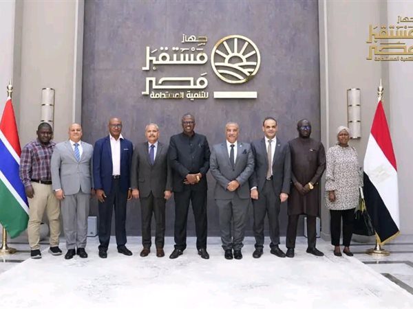 وفد من جامبيا يزور 