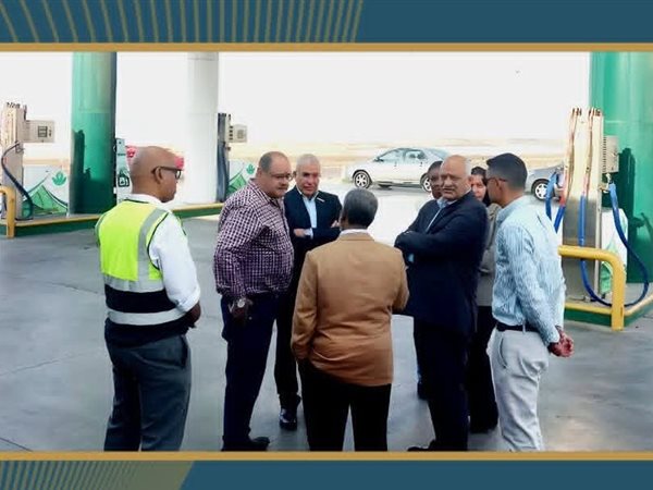 كارجاس تستقبل وفد نيجيري للاطلاع على التجربة المصرية لتحويل السيارات للغاز الطبيعي