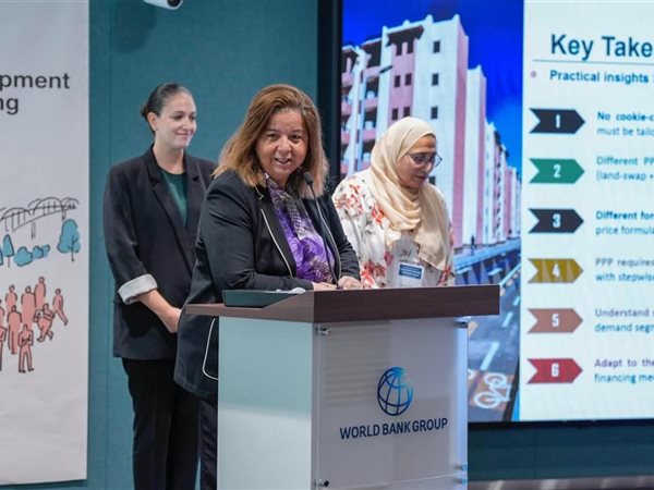 الرئيس التنفيذي لـ