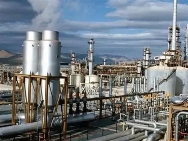 من المصانع إلى المستهلك.. كيف ستؤثر زيادة الغاز للمصانع على أسعار السلع؟