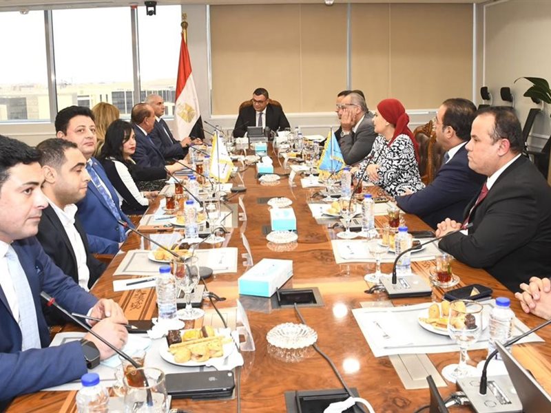 وزير الإسكان