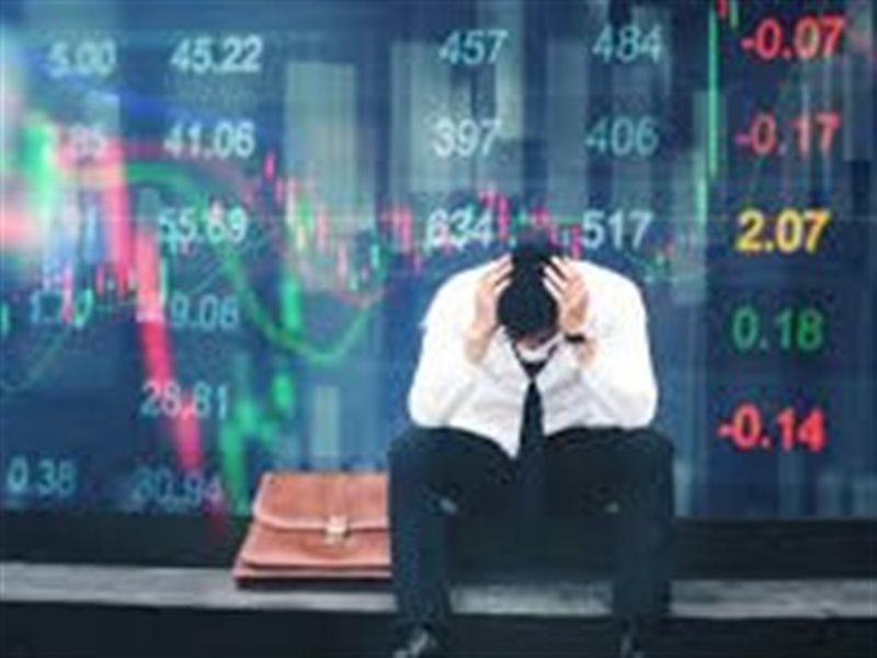 عاصفة تهدد الاقتصاد