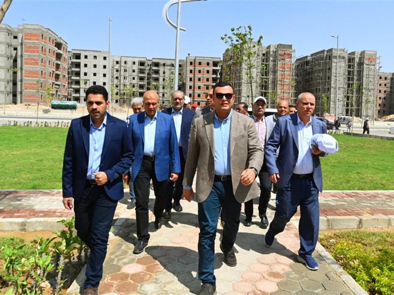 وزير الإسكان