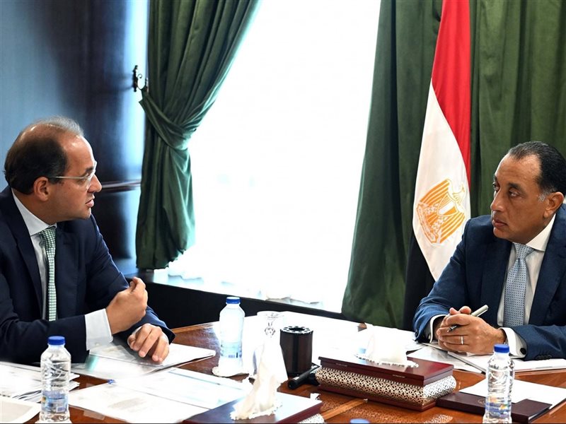 اجتماع رئيس الحكومة