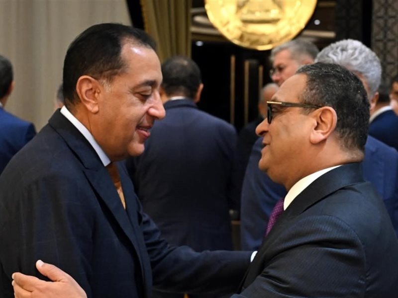 رئيس مجلس الوزراء