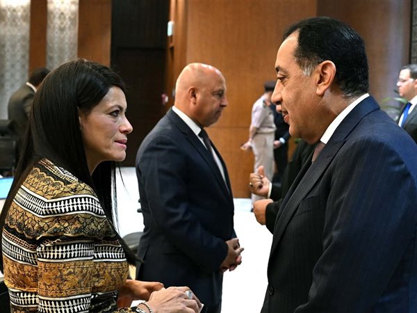 وزيرة التخطيط تستعرض مؤشرات أداء الاقتصاد المصري بالربع الرابع والعام المالي 2024/2025