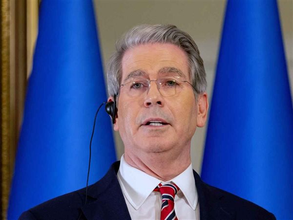 وزير الخزانة الأمريكي: إغلاق الحكومة قد يؤثر على الاقتصاد