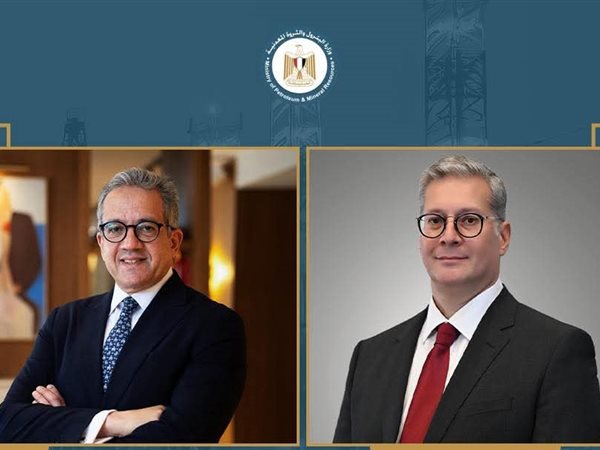 وزير البترول يهنئ خالد العناني بفوزه التاريخي بمنصب مدير عام منظمة اليونسكو