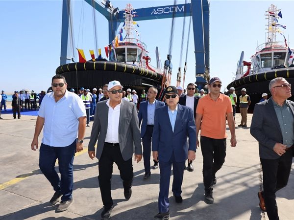 خلال جولته بمصنع مصر لبناء القاطرات.. الفريق أسامة ربيع يدشن 