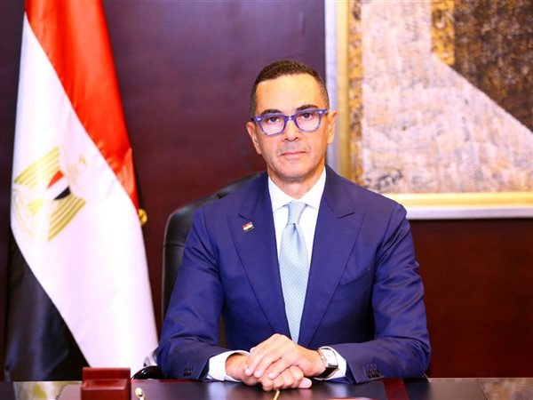 وزير الاستثمار يتلقى تفربر حول المعارض الخارجية من يوليو إلى أكتوبر 2025