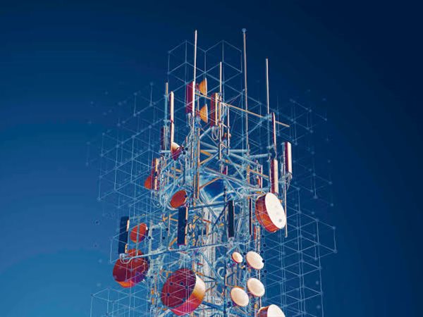 خبير أمن المعلومات يوضح خطوات تأمين البنية التحتية للاتصالات في مصر