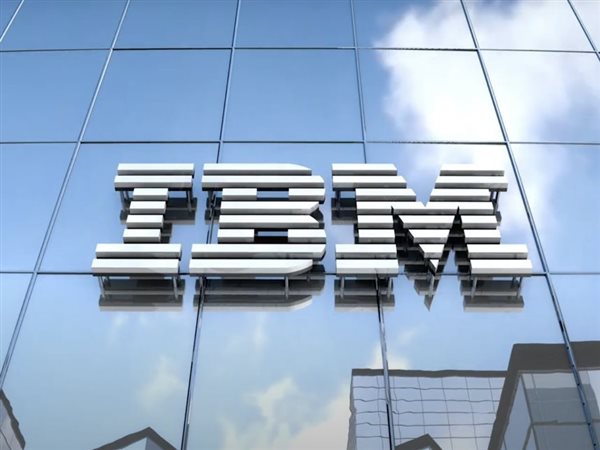 بعد استثمار جوجل 15 مليار دولار بمركز بيانات.. الهند تتعاون مع IBM لتوسيع خدمات الذكاء الاصطناعي