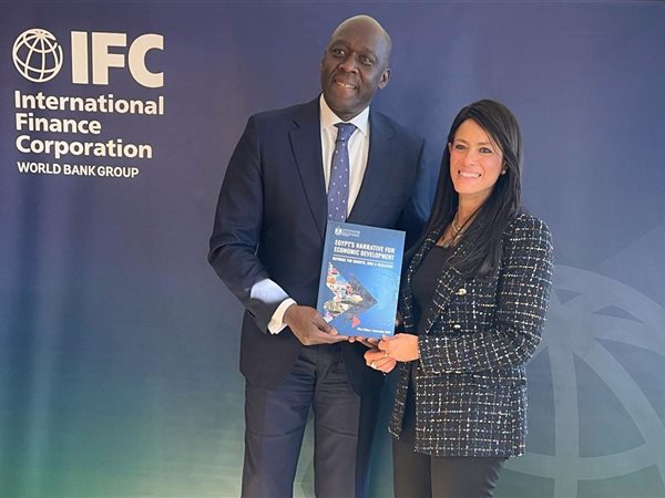 وزيرة التخطيط تبحث مع التمويل الدولية ضمانات استثمار أوروبية بـ1.8 مليار يورو