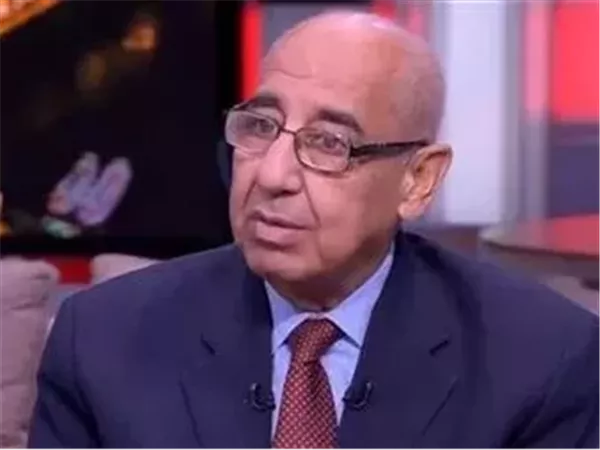 أزمة الأدوية البيطرية.. شعبة الأدوية تحذر من قرارات تهدد الصناعة الوطنية