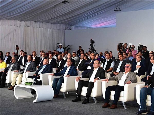 رئيس الوزراء يعلن عودة مصنع «إيجيبت أنود» للعمل بعد عامين من التوقف