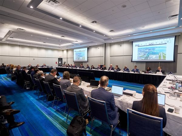 القابضة للمطارات تشارك في الاجتماع السنوي والجمعية العامة لـ