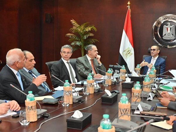 وزير الاستثمار:  خطة متكاملة لتيسير حركة التجارة وتحسين بيئة الأعمال في مصر