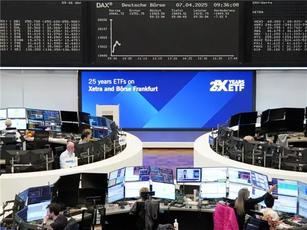 الأسهم الأوروبية تتراجع قبل بيانات التضخم ووسط نتائج فصلية متباينة