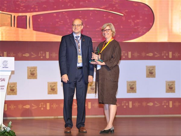 الإنتوساي تختتم أعمال مؤتمر شرم الشيخ بتكريم رواد التميز والابتكار الرقابي