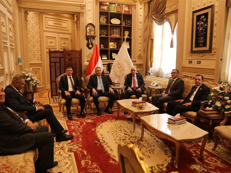 رئيس محكمة النقض