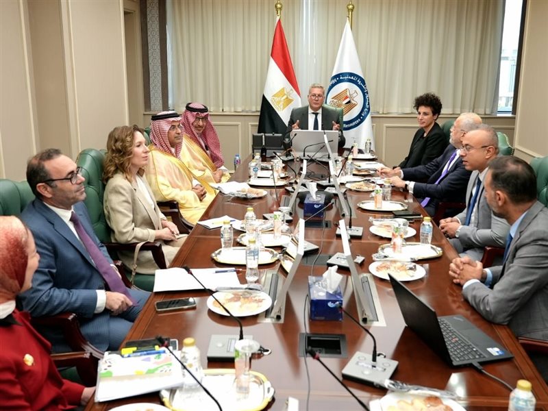 اجتماع المهندس كريم
