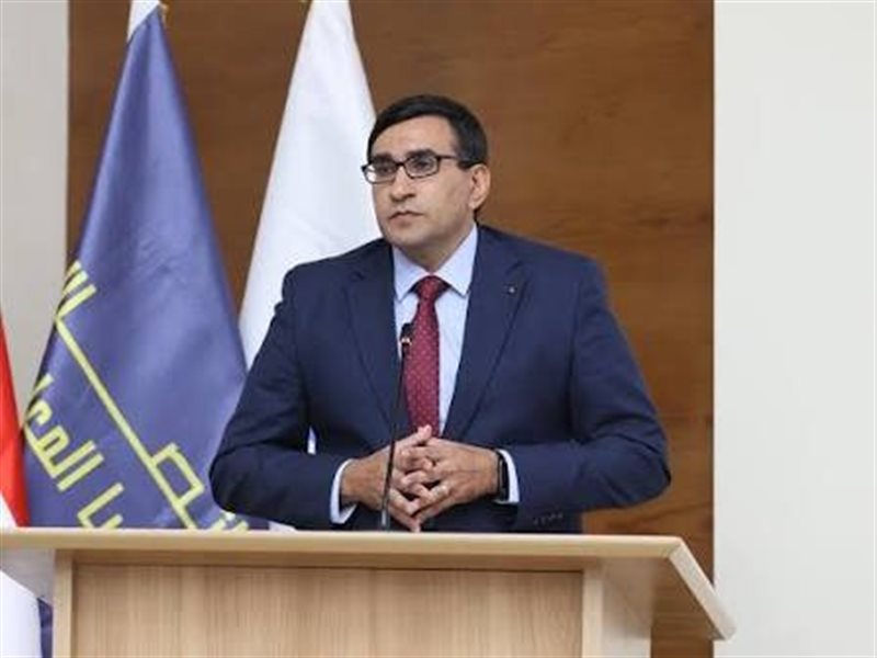 الدكتور أحمد خطاب