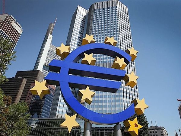 اقتصاد منطقة اليورو يحقق نمواً محدوداً بنسبة 0.2% في الربع الثالث من 2025