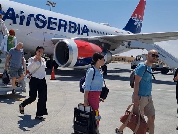 مد الإعفاء من رسوم 