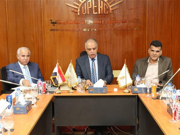 «الزراعة»: تنفيذ أكثر من 25 ألف حقل إرشادي لدعم الفلاح 