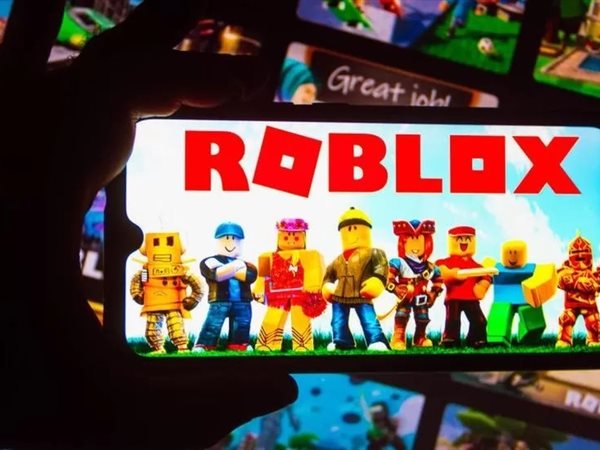 أزمة منصة روبلوكس بشأن سلامة الأطفال تتزايد بعد دعوى قضائية من تكساس
