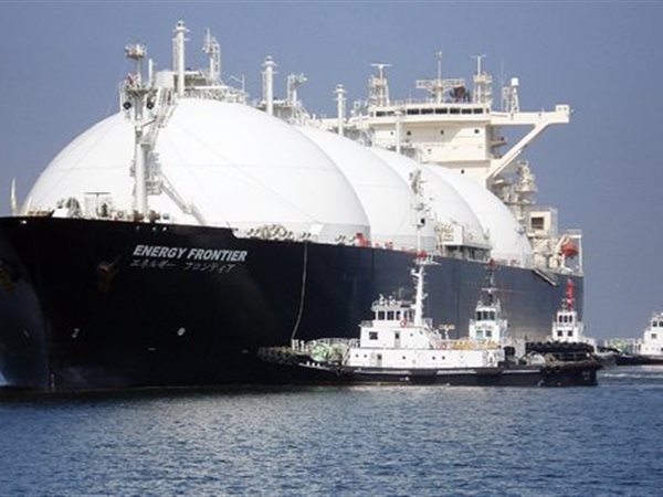 من مجمع إدكو.. تصدير شحنة من الغاز الطبيعي المسال إلى اليونان