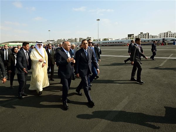 كامل الوزير: القطار الكهربائي السريع 