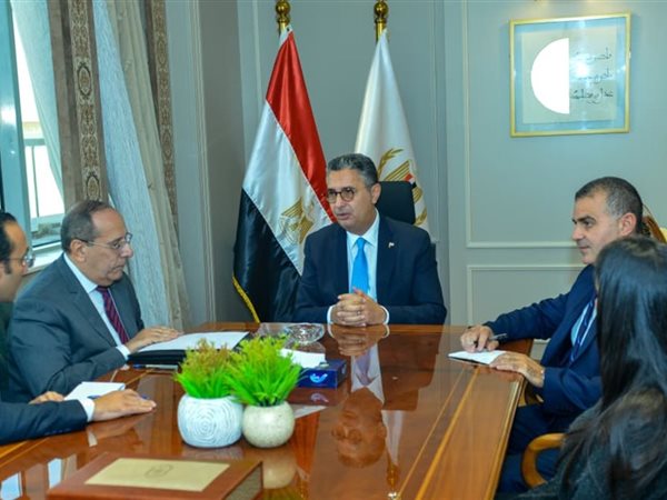 بدء طرح الزيوت الحرة بأسعار مخفضة في فروع هايبر وان بالتعاون مع وزارة التموين