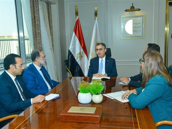 تفاصيل اجتماع وزير التموين برئيس الهيئة القومية لسلامة الغذاء استعداداً لاستقبال شهر رمضان 