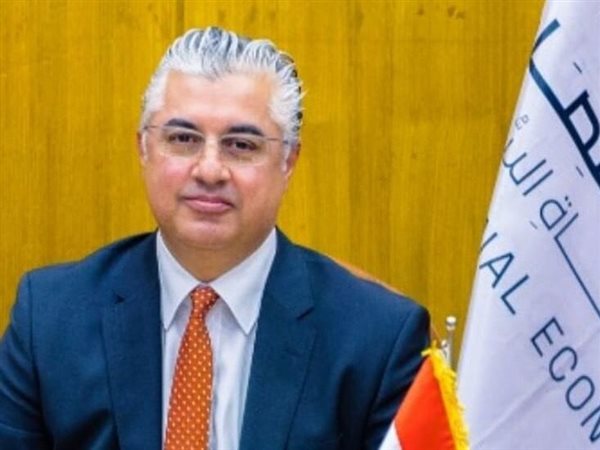 استثمارات صينية ضخمة مرتقبة في مصر.. وافتتاح 3 مصانع جديدة لتصنيع الألواح الشمسية