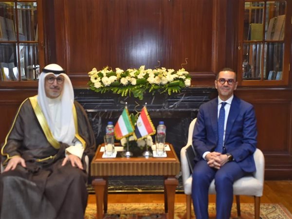 مصر والكويت تتفقان على مضاعفة حجم الاستثمارات والتبادل التجاري بين البلدين