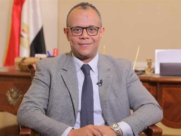 خبير اقتصادي: خدمة الدين تمثل العائق الأكبر أمام تحسن الاقتصاد المصري