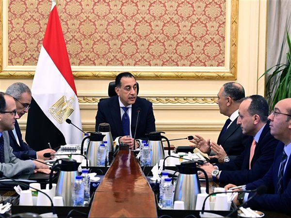 مدبولي يتابع مع رئيس المركز الوطني خطة استخدام أراضي الدولة